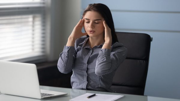 Especialista dá 5 dicas simples para controlar a ansiedade
